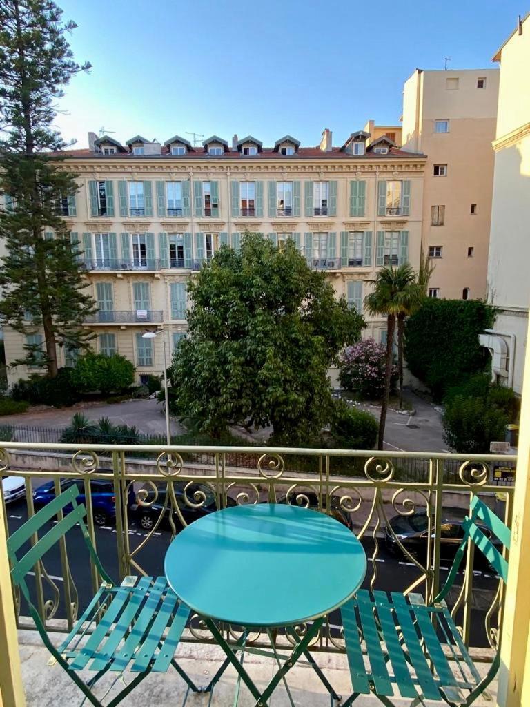 Nicois Au Coeur Du Triangle D'or Appartement